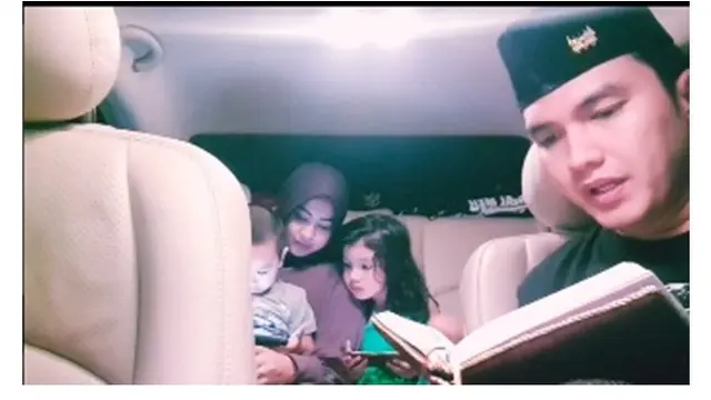 5 Potret Kebersamaan Anak Aldi Taher dan Calon Istrinya, Sudah Akrab