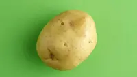 Penyebab Kentang Berubah Menjadi Hijau dan Apakah Masih Aman Dimakan?