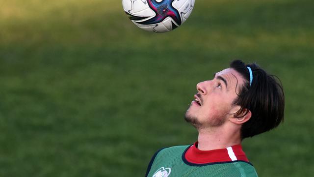 Gelandang Makedonia Utara, Elif Elmas