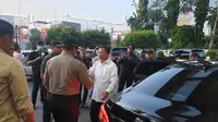 Menkes dan Gubernur Jabar Ridwan Kamil mendatangi RS Mitra Depok. (Nanda Perdanaputra/Liputan6.com)