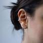 Ilustrasi gangguan pendengaran. Photo by Kimia Zarifi on Unsplash