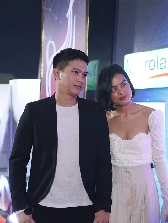 Eva Celia dan Demas Narawangsa