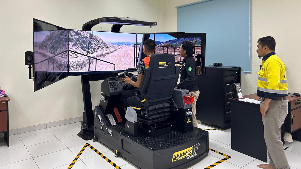 Pelatihan Operator Alat Berat Berbasis CSV, Bangun Ekonomi Daerah Berkelanjutan