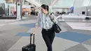 <p>Donna Agnesia dan Darius Sinathrya selalu sukses mencuri perhatian netizen. Selain dikenal sebagai pasangan yang romantis, keduanya kerap jadi inspirasi menjalankan pola hidup sehat. (Instagram/dagnesia)</p>