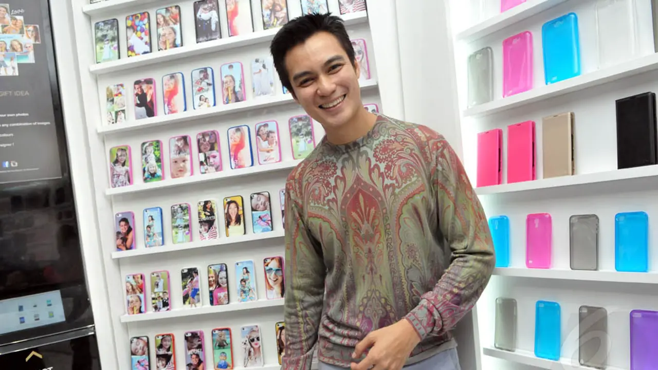 Wajah Malu Baim Wong Digosipkan Pacari Umi Pipik