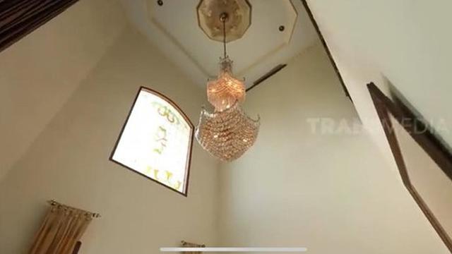 Rumah Mewah Irma Darmawangsa