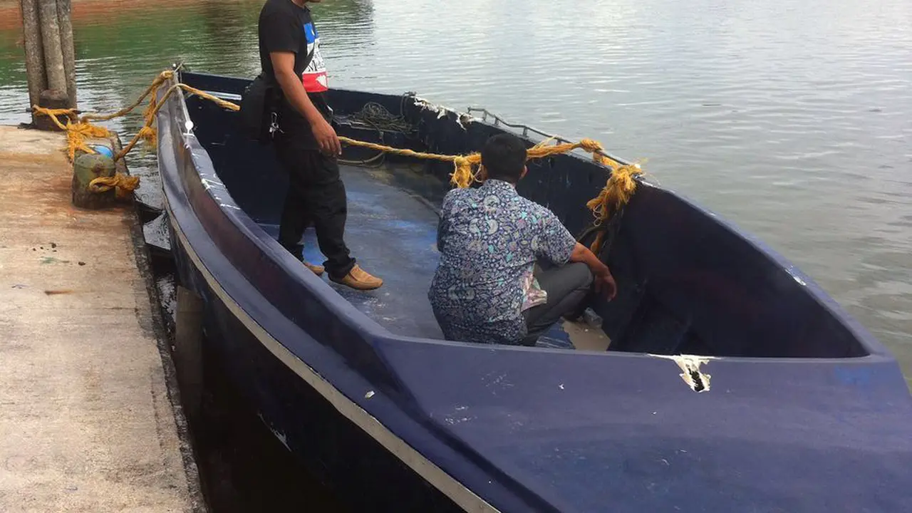 Kapal tenggelam di Johor Bahru, Malaysia yang ditumpangi WNI. (Dokumentasi KBRI Johor Bahru)