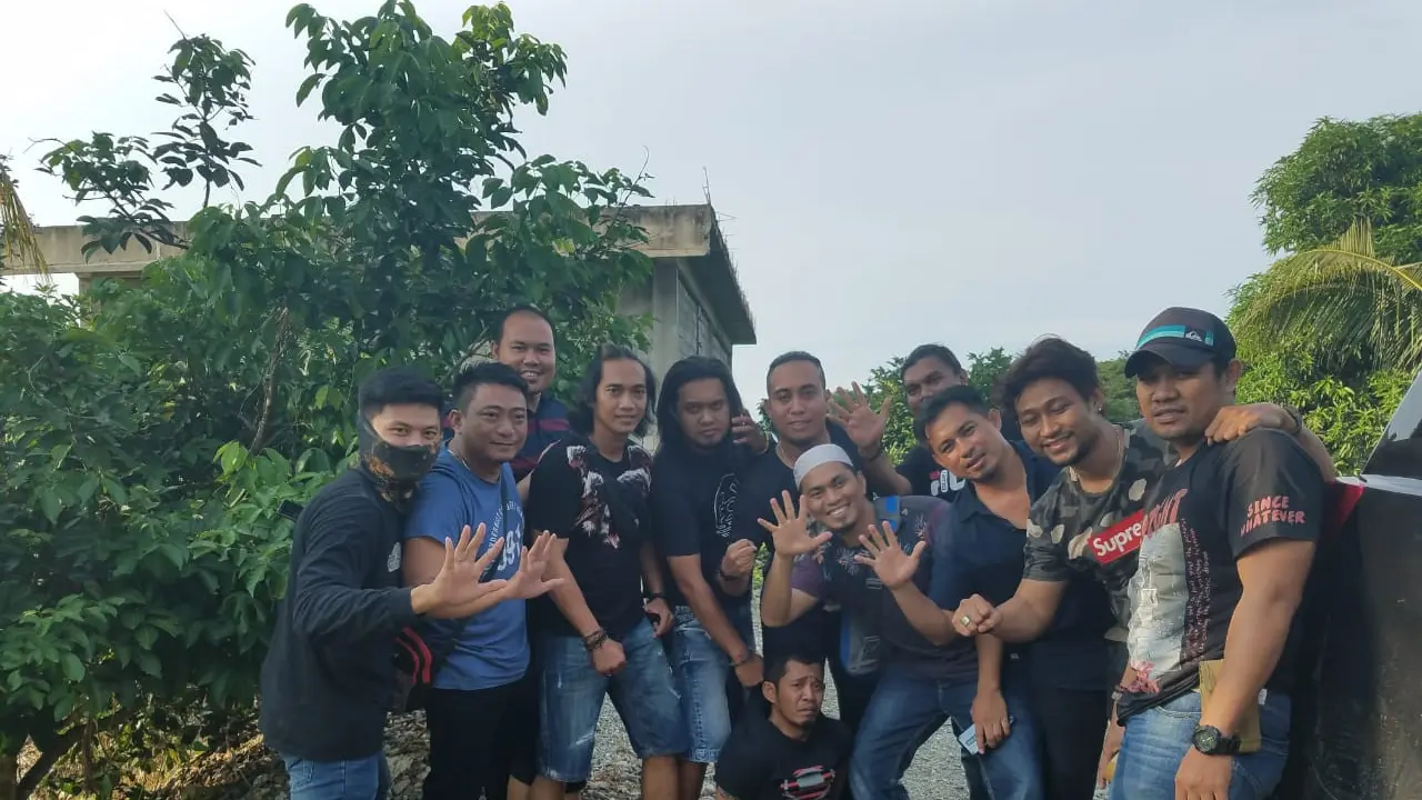 Timsus Polda Sulsel dan Polda Gorontalo usai menangkap perampok sadis (Fauzan/Liputan6.com)