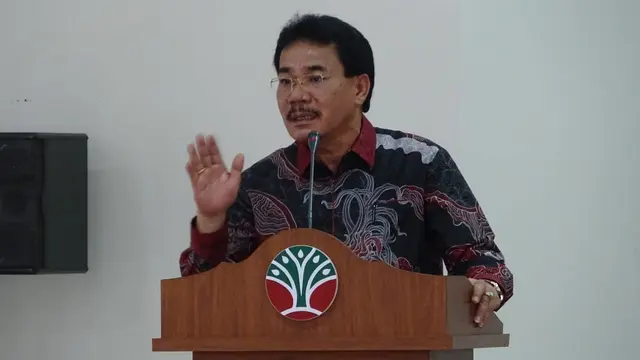 Ketua Asosiasi Pengusaha Hutan Indonesia Riau Muller Tampubolon.