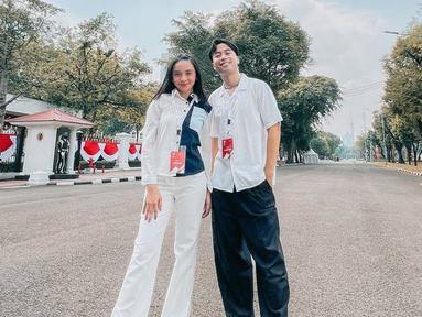 Vidi Aldiano dan Lyodra menjadi 2 penyanyi tanah air yang ikut mendapat kehormatan untuk menghibur para tamu undangan di Upacara HUT RI ke-77 di Istana Negara.(instagram.com/vidialdiano)