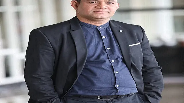 Ketua Peradi kota Ambon, Dr. Fahri Bachmid SH. MH (Liputan6.com/ Eka Hakim)