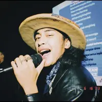 Potret Abidzar Al Ghifari di Tempat Karaoke (Sumber: Instagram/abidzar73)