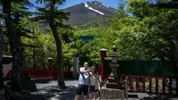 Gunung Fuji Jepang pada 19 Juni 2024. (dok. Philip FONG / AFP)