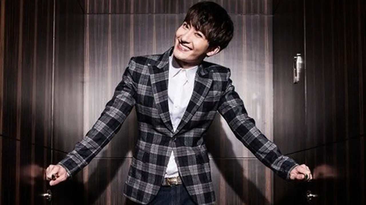 Cerita Zhoumi Super Junior Ingin Jajal Kehidupan Rumah Tangga