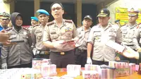 Polres Bogor Kota ungkap kasus uang palsu miliaran rupiah (Liputan6.com/Achmad Sudarno)
