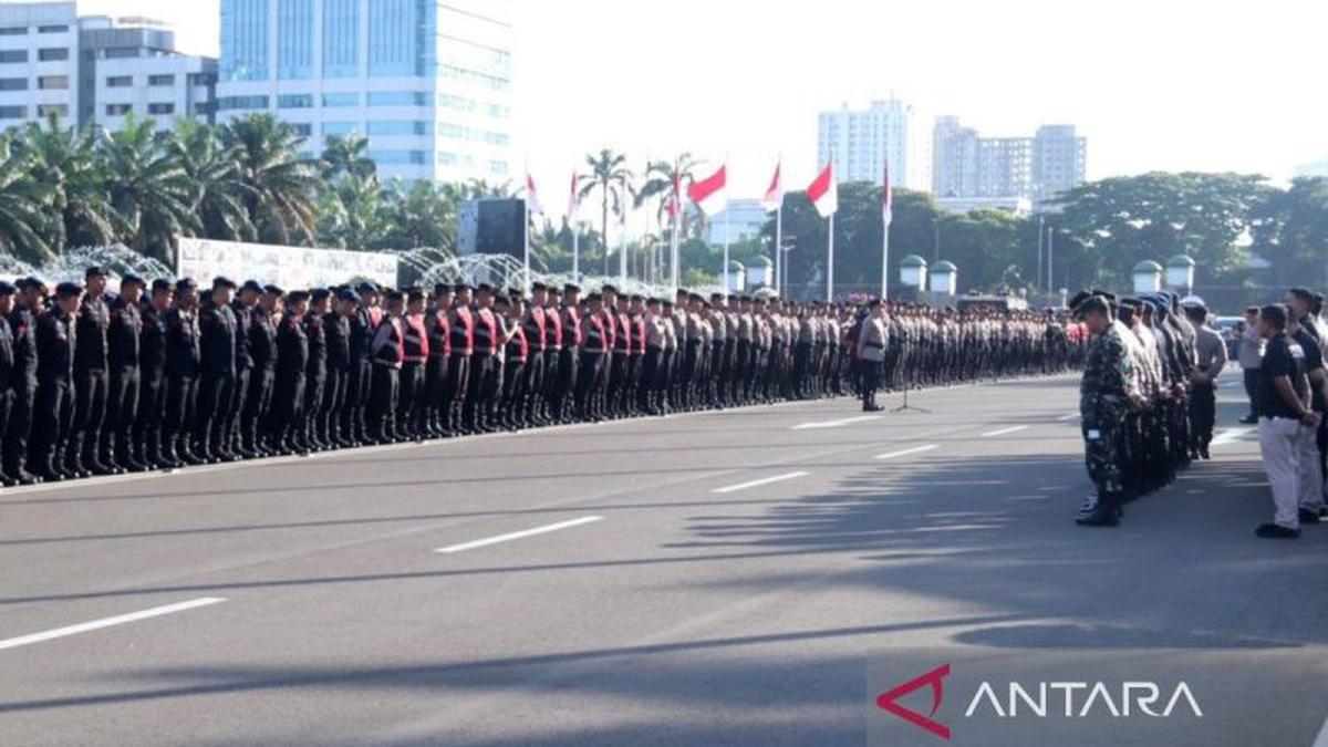 Ada Demo Buruh Depan Gedung DPR, Polisi Siagakan 1.948 Personel Tanpa Senjata Api