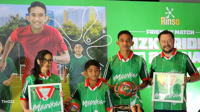 Rizky Ridho dan Rinso Mainkan