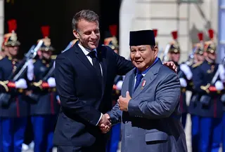 Presiden RI Prabowo saat bertemu Presiden Republik Prancis Emmanuel Macron di Istana Élysée, Paris, Selasa (14/4/2026). (Liputan6.com/ Dok Biro Pers Sekretariat Presiden)