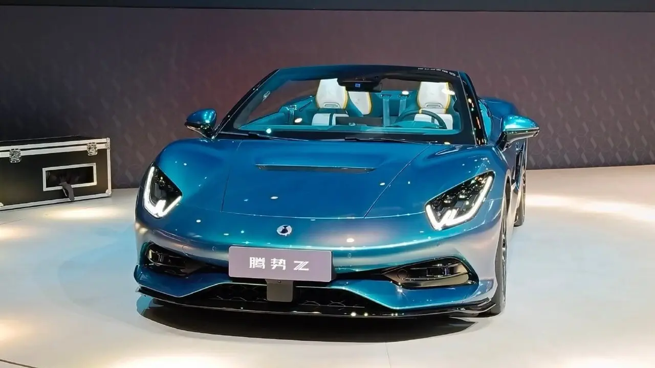 Denza Z Convertible Meluncur di Beijing, Supercar Listrik 1.000 Tk (carnewschina)