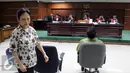 Suasana sidang vonis terdakwa Willy Sebastian Liem, Pengadilan Tipikor, Jakarta, Rabu (29/7/2015). Willy divonis 3 tahun penjara dan denda Rp 50 juta subsider 3 bulan kurungan karena terbukti menyuap Suroso Atmomartoyo. (Liputan6.com/Helmi Afandi) 