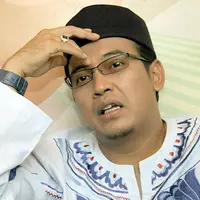 Ustad Jefri Al Buchori