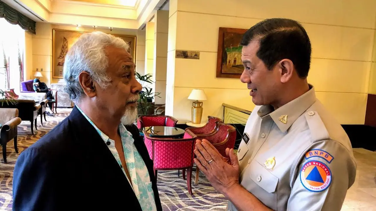 Kepala BNPB Letjen Doni Monardo dengan mantan Presiden dan Perdana Menteri Timor Leste Xanana Gusmao