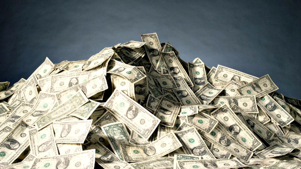 Orang-orang Terkaya Dari Berbagai Abad *OTW