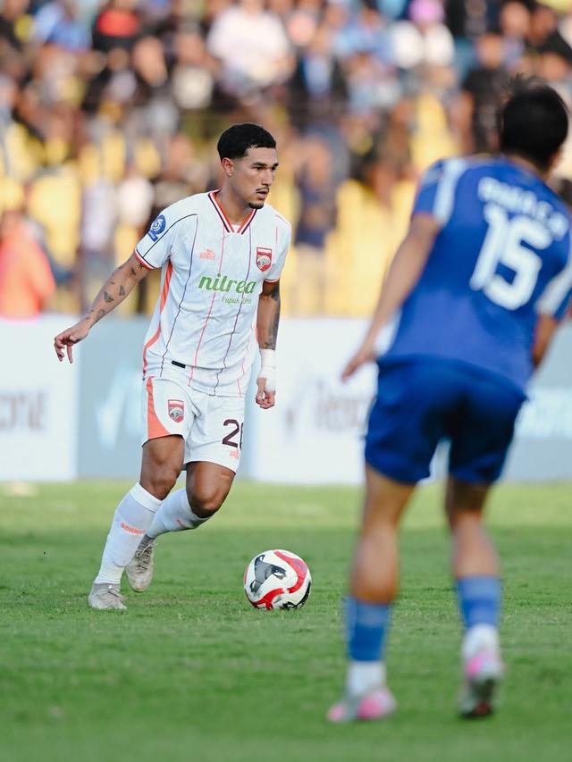 Juan Villa - PSIM Yogyakarta Vs Borneo FC Samarinda di BRI Super League 2025/2026