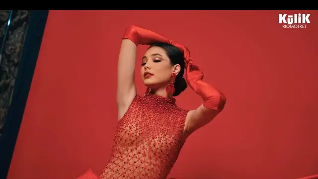 Gaya Pemotretan Terbaru Lea Ciarachel, Tampil Makin Memesona