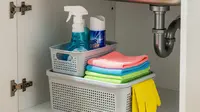 7 Ide Organizer Kolong Sink untuk Dapur Sempit, Rapi dan Teratur
