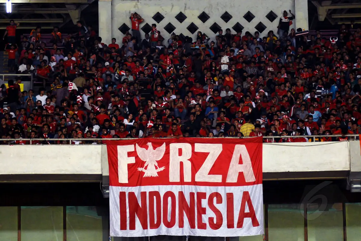 Puluhan Ribu Suporter Timnas Indonesia U-19 Penuhi Tribun GBK
