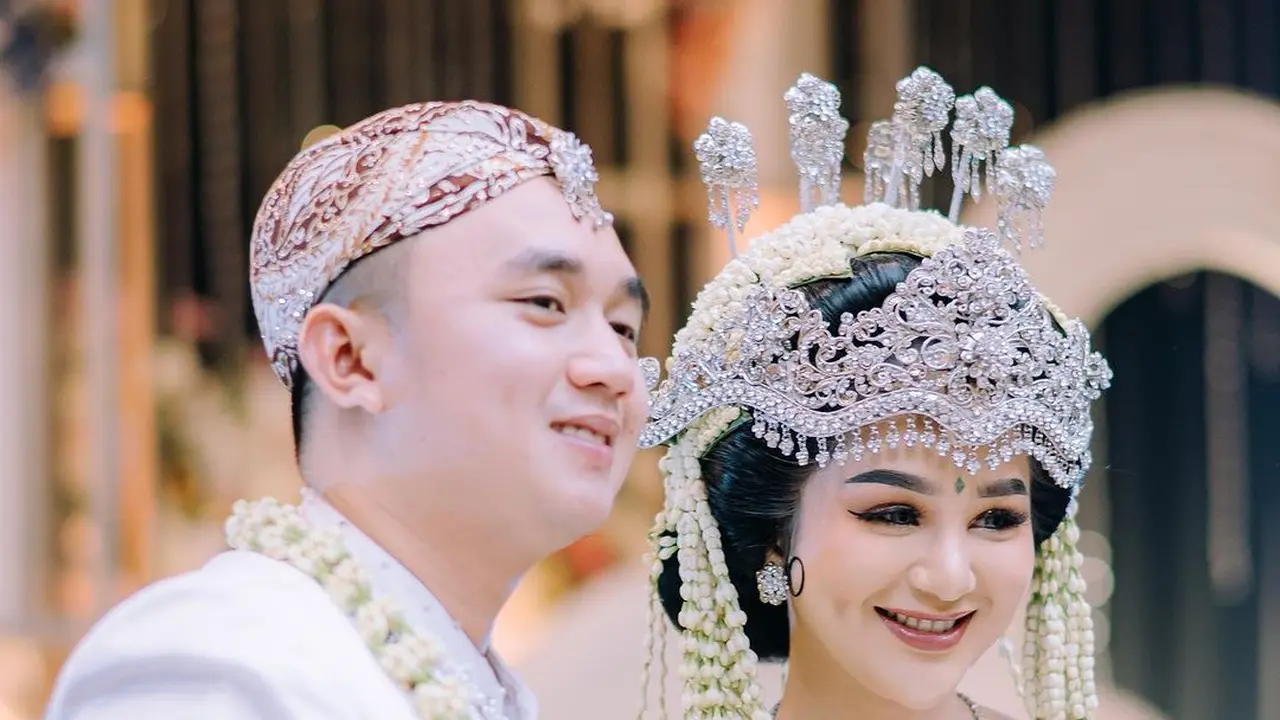 Pernikahan Hana Hanifah dan Randy