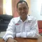 Foto: Ketua KPU NTT Thomas Dohu (Liputan6.com/Ola Keda)