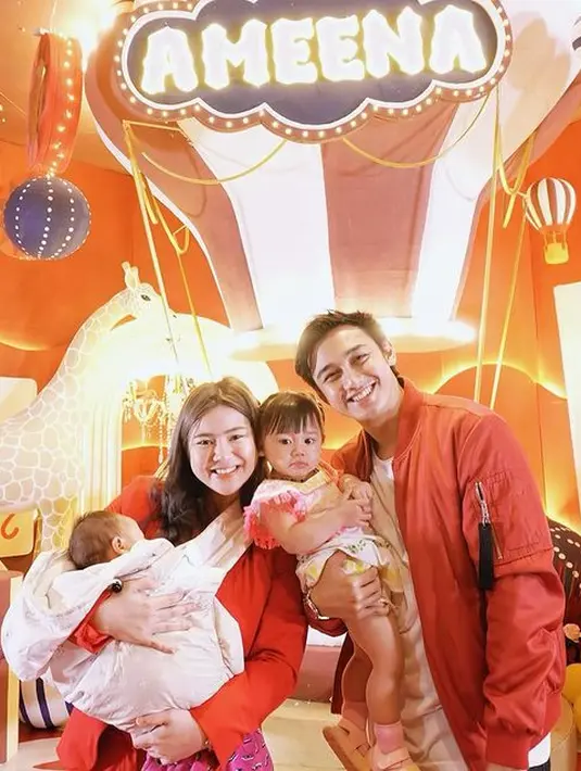 <p>"Kan masih ada punggung buat gendong belakang jo @felicyangelista_," goda sang suami di kolom komentar. [Instagram/felicyangelista_]</p>