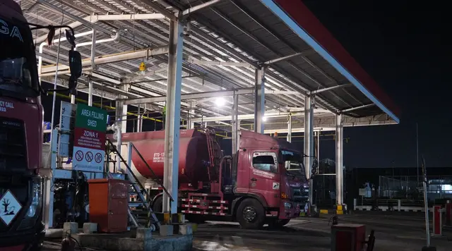 Antrean BBM Mengular di Sulut, Pertamina Tambah Pasokan Pertalite 30%