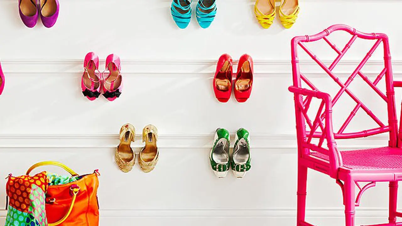 Rumah.com Trik Menyimpan Sepatu Hemat Tempat