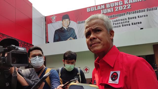 Gubernur Jawa Tengah Ganjar Pranowo menghadiri Rakor Kepala/Wakil Kepala Daerah PDI Perjuangan di Lenteng Agung, Jakarta Selatan. (Merdeka.com/Ahda Bayhaqi)