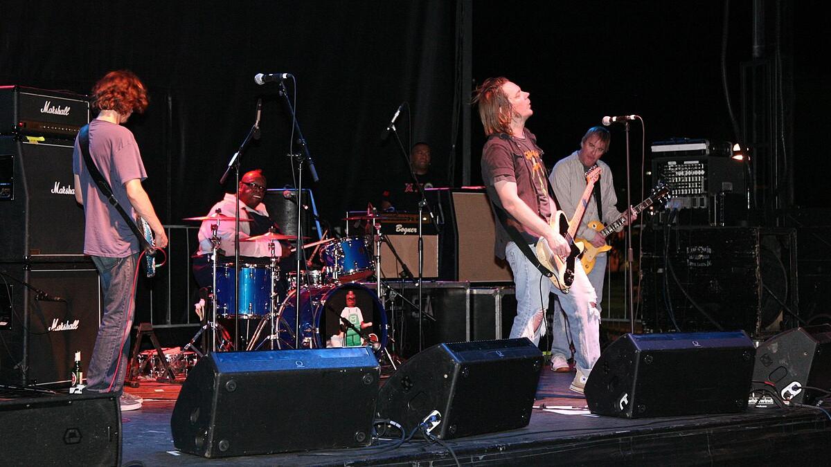 Profil Soul Asylum: Band Rock Alternatif Ini Ubah Musik Amerika dengan Momen Bersejarah Temukan Anak-anak yang Hilang