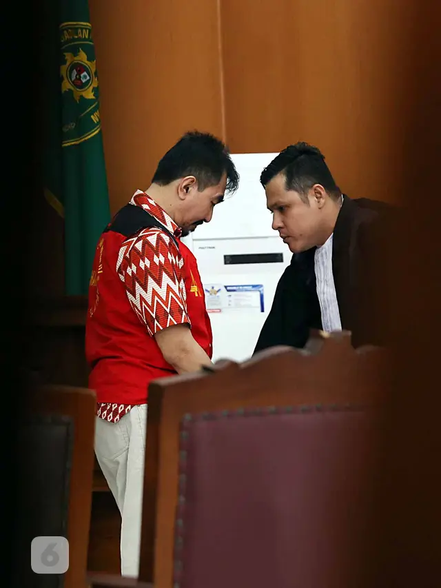 [Bintang] Gatot Brajamusti