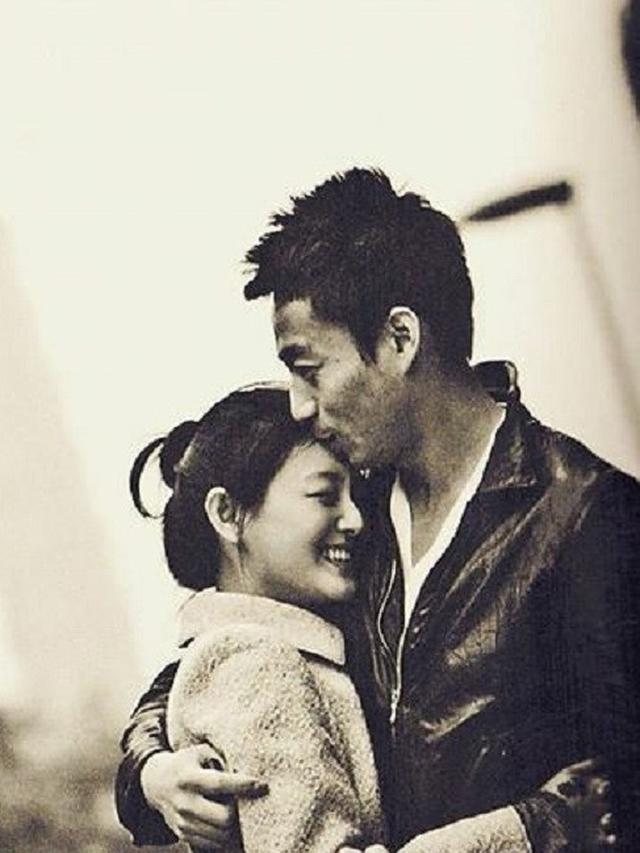 [Bintang] Hamil Anak Ketiga, Barbie Hsu Malah Khawatir