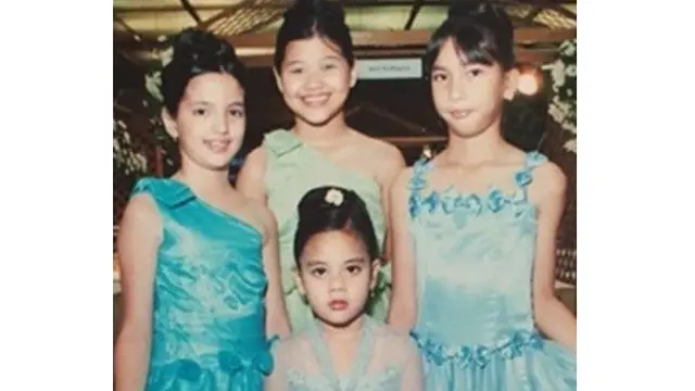 5 Foto Masa Kecil Nia Ramadhani, Disebut Mirip dengan Mikhayla