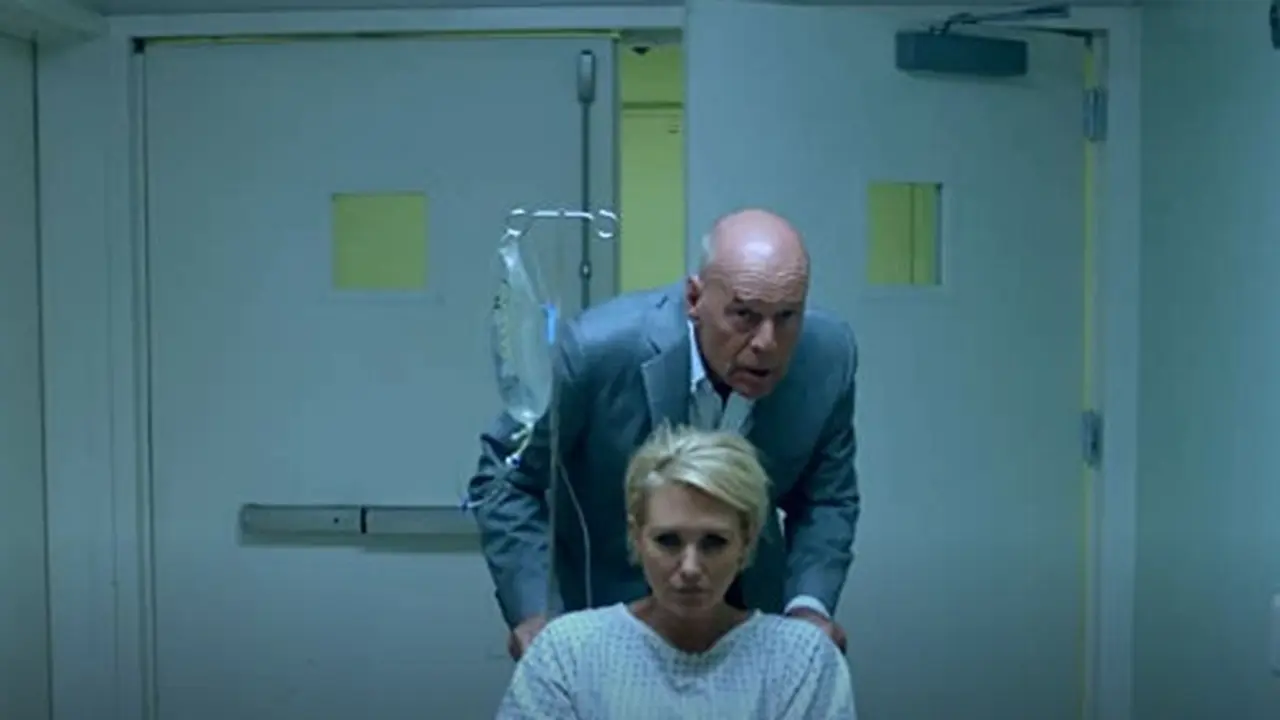 sinopsis Trauma Center tayang Bioskop Trans TV (Foto: Emmett Furla Oasis / Lionsgate Films via imdb)