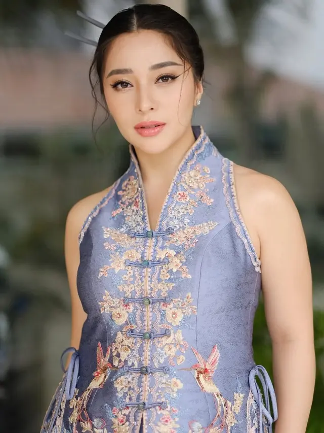 6 Potret Cantik Nikita Willy Saat Melahirkan Anak Kedua, Konsisten Tampil Glowing Sejak Hamil