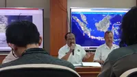 Kepala PVMBG Kasbani menyatakan pihaknya mengirimkan tambahan petugas ke pos pengamatan gunung api jelang Hari Raya Idulfitri. (Huyogo Simbolon)