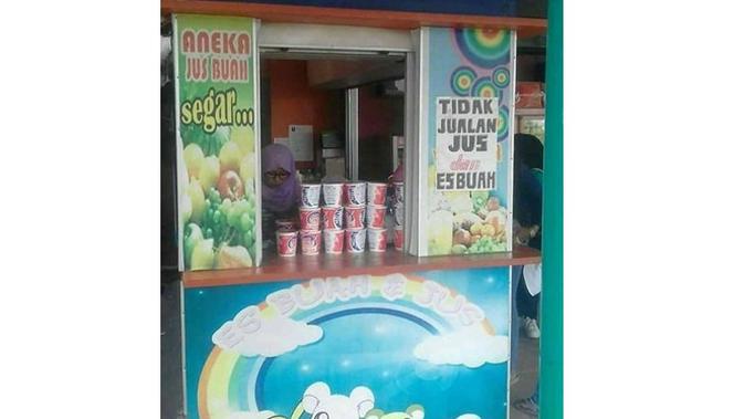 5 Cara Promosi Penjual Jus Ini Nyeleneh Banget, Bikin Ngakak (sumber: Instagram.com/ngakakkocak)