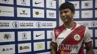 Bek Kuala Lumpur FA, Ahmad Jufriyanto, berpose usai laga Liga Super Malaysia di Stadion Kuala Lumpur, Cheras, Minggu (4/2/2018). Kuala Lumpur FA kalah 0-2 dari Selangor FA. (Bola.com/Vitalis Yogi Trisna)