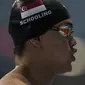 Perenang Singapura, Joseph Schooling, meraih emas SEA Games cabang renang nomor 200 meter kupu-kupu di National Aquatic Stadium, Kuala Lumpur, Rabu (23/8/2017). Schooling meraih emas dengan catatan waktu 51,38 detik. (Bola.com/Vitalis Yogi Trisna)