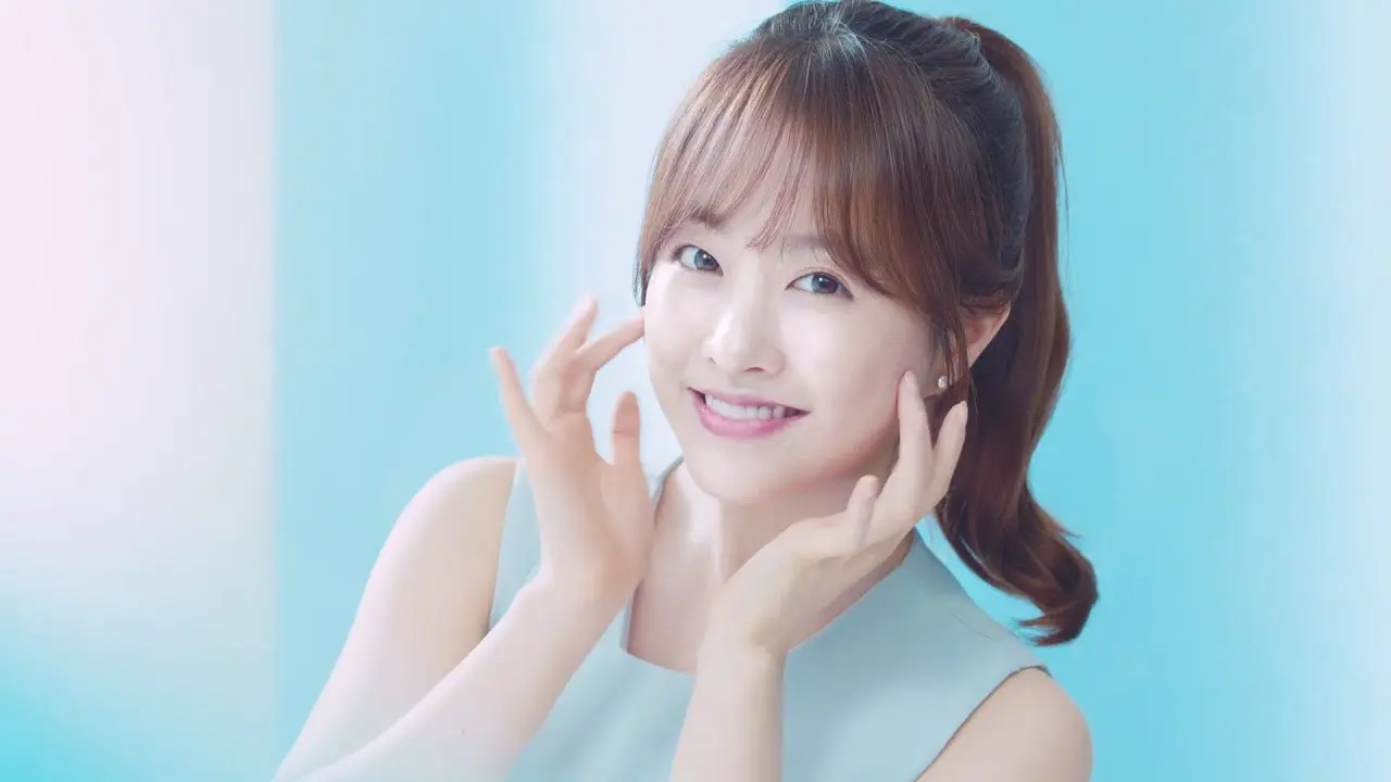 Perawatan wajah awet muda Park Bo Young