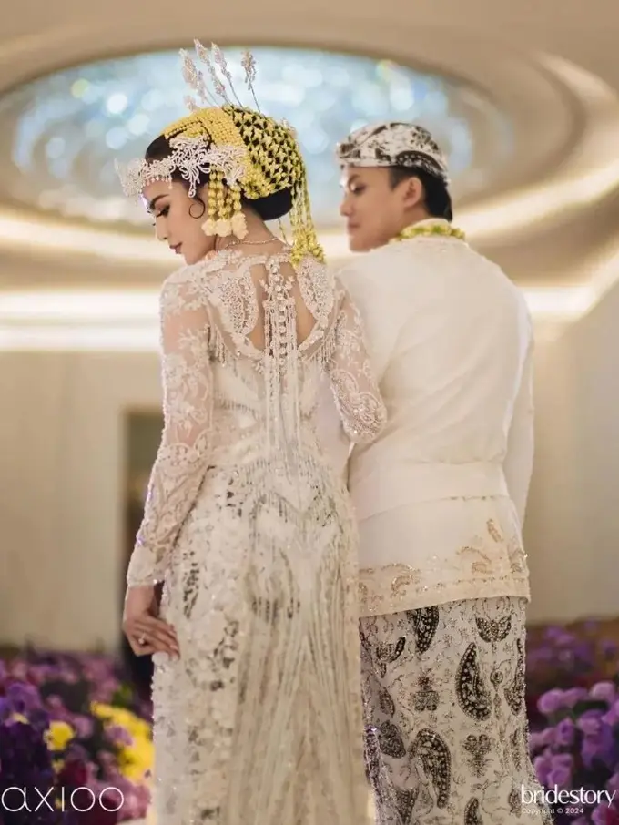 Rizky Febian dan Mahalini Raharja menikah (Instagram/thebridestory)
