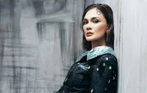 Luna Maya Dukung Pendidikan, Mendirikan TK Sinar Watugong di Flores